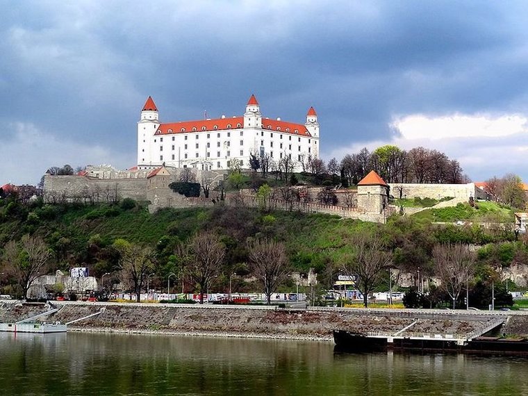 bratislava-hrad-atrakcia